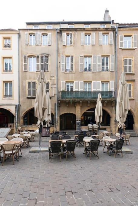 Bohemian Bakoua & Chesterfield Cottage, Hyper-Centre Metz Buitenkant foto
